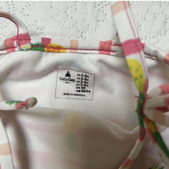 Gap Pineapple One Piece Swim Suit Size 3-6m - Picture 4 of 5